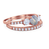 Three Stone Round Vintage Style Ring